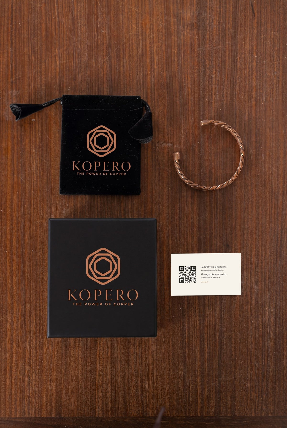 Kopero Koperen Armband Gedraaid met fluwelen draagzak, geschenkdoosje en bedankkaartje