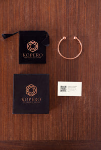 Kopero Premium Kopararmband Rund, med sammetspåse, ask och tackkort
