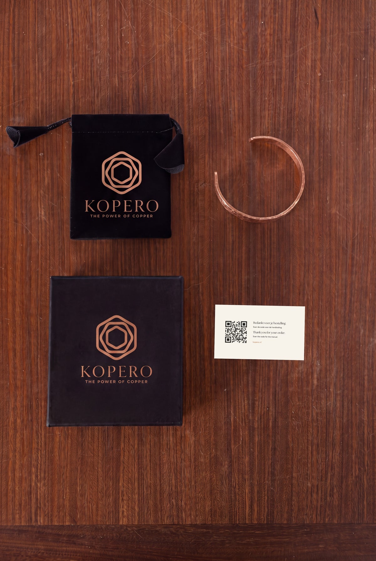 Kopero Premium Kopararmband Hamrad, med sammetspåse, ask och tackkort