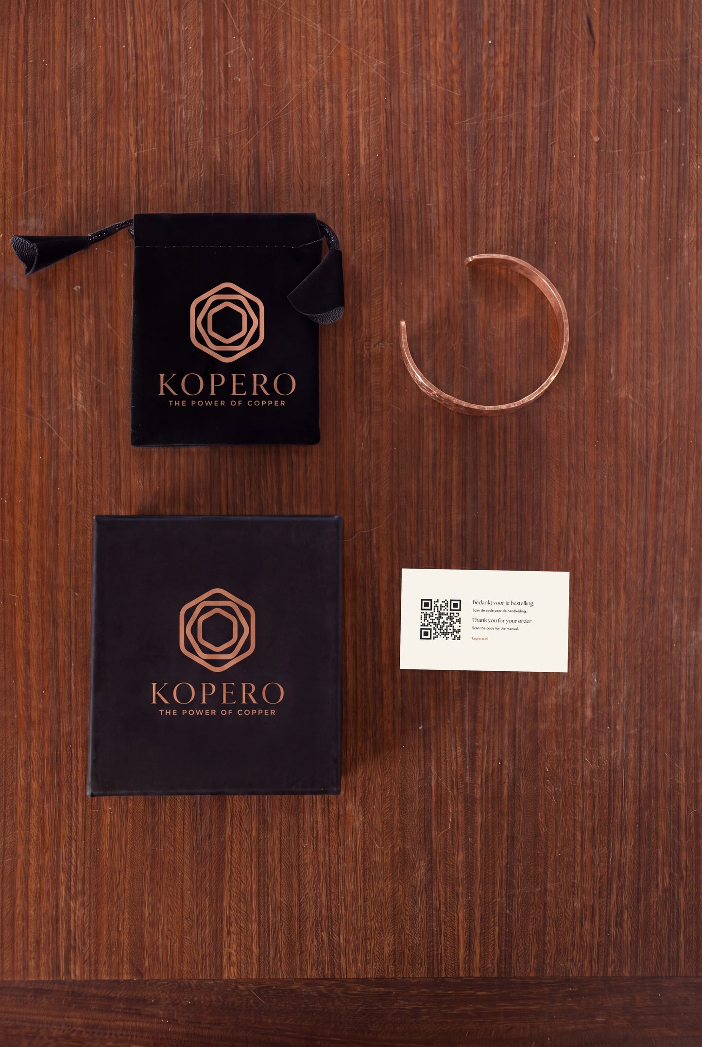 Kopero Premium Kopararmband Hamrad, med sammetspåse, ask och tackkort